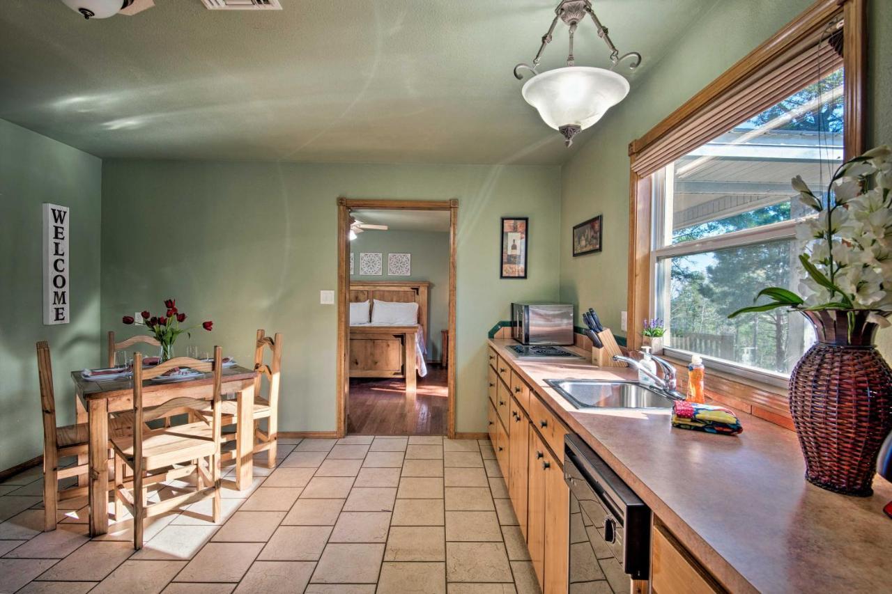 Broken Bow Cottage With Deck, Hot Tub And Fire Pit! Bagian luar foto