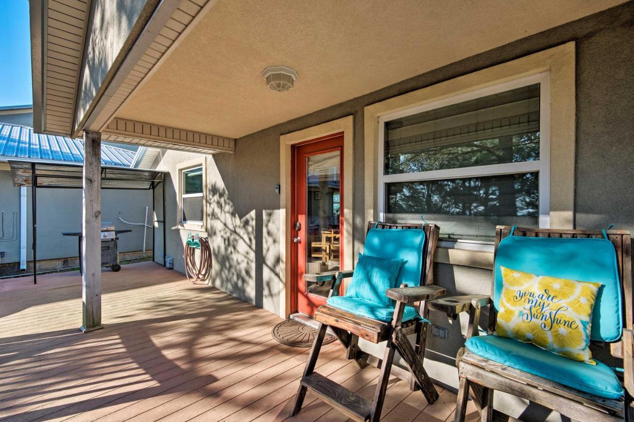 Broken Bow Cottage With Deck, Hot Tub And Fire Pit! Bagian luar foto